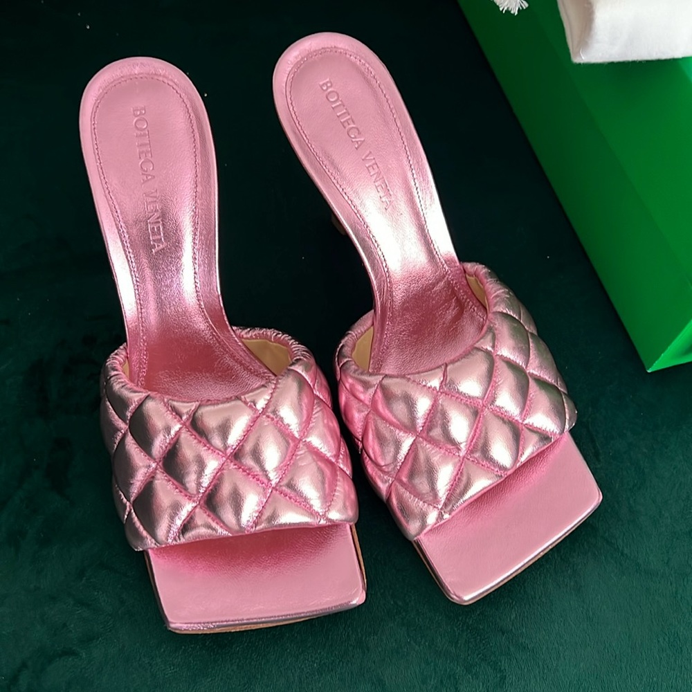 Bottega Veneta Padded Quilted Sandals Azalea 36 - Picture 2 of 5